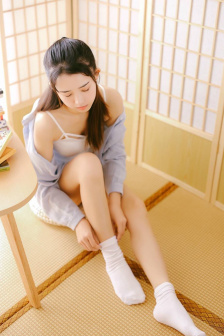 清纯校花被C得欲仙欲死